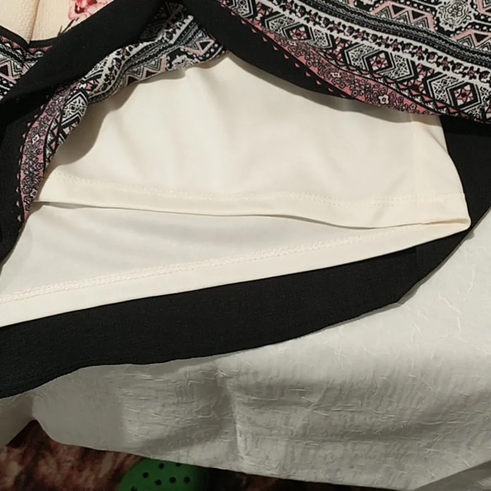 ⛵ 5$/15 Kohl's Rose Print V-Neck Dress - Picture 10 of 12